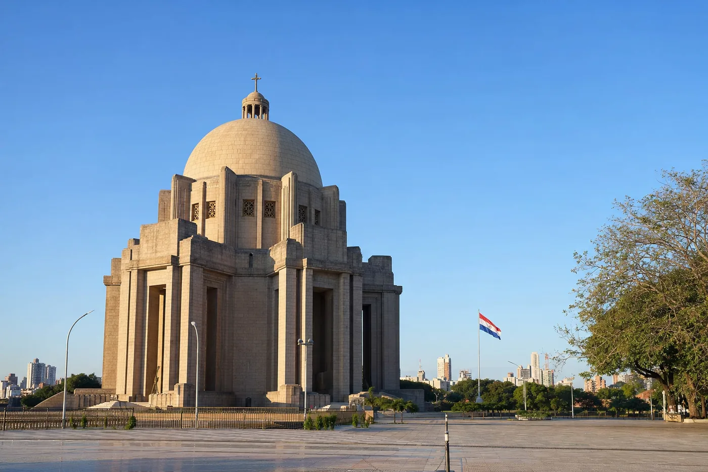 Paraguay – bekend monument met de nationale vlag