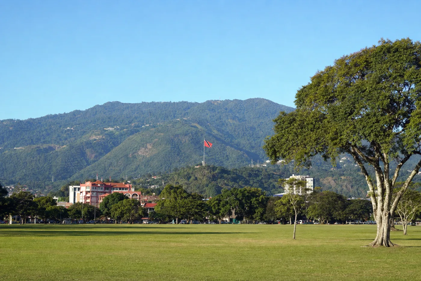 Trinidad en Tobago – bekend monument met de nationale vlag