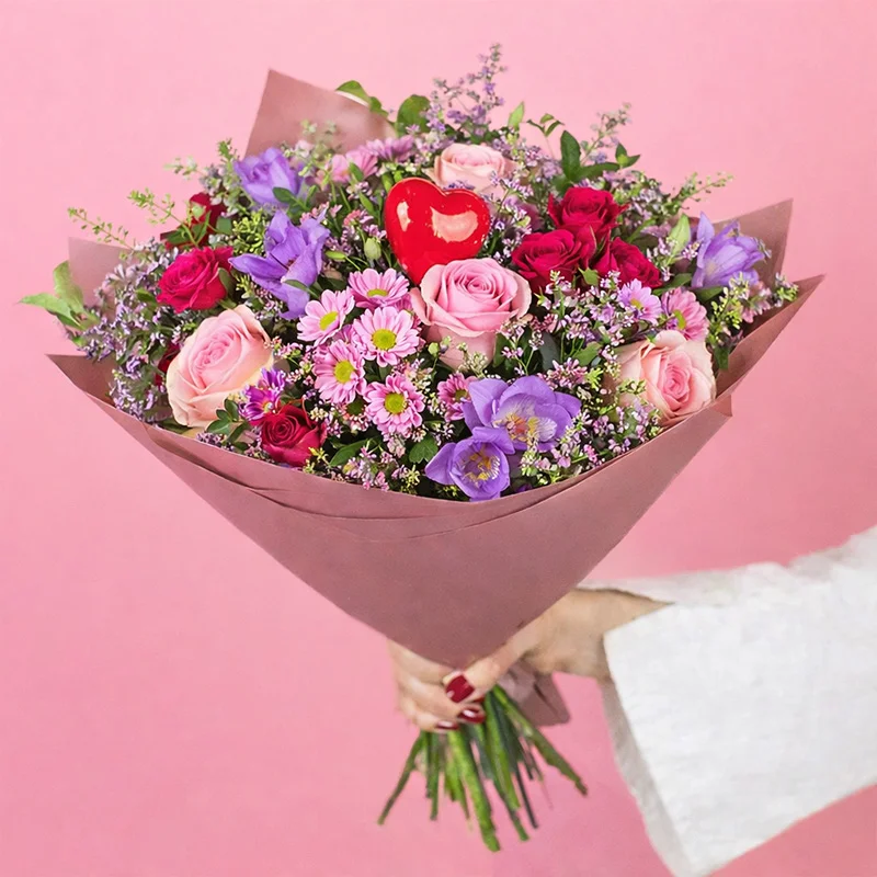 Verjaardagsboeket met vrolijke kleuren